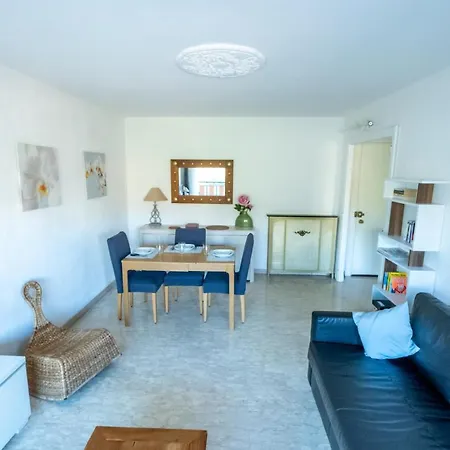 Apartment Holidays In Cannes - 2p - Wifi - Clim - Parking